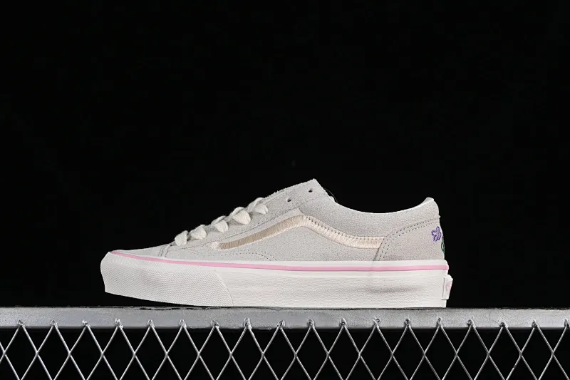 All categories Vans Vans series Vans Low Vans low-top Vans Style 36 Vans high-end branch line off-white embroidered low-top casual skateboard shoes VN000CRPGRN